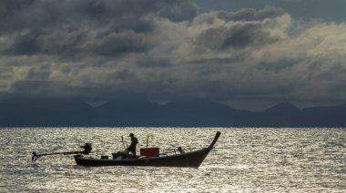 Uzun kuyruklu tekne Tarutao Milli Parkı, Tayland