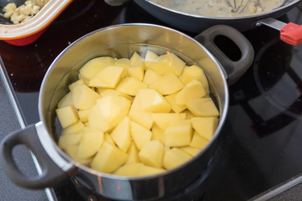 Close Homemade Cooking Potatoes Pot — Stock Photo, Image