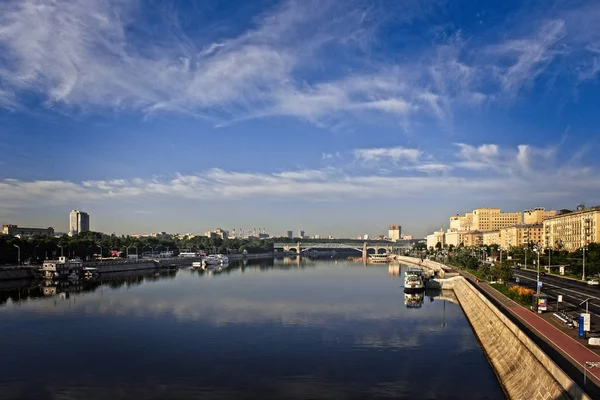 Náspy města Moskvy. — Stock fotografie