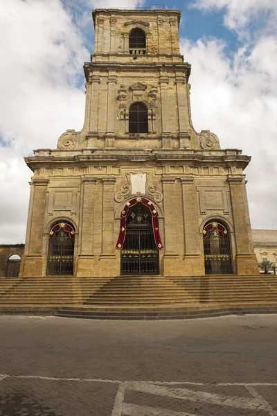 Fachada de la catedral de Enna en Sicilia — Foto de Stock