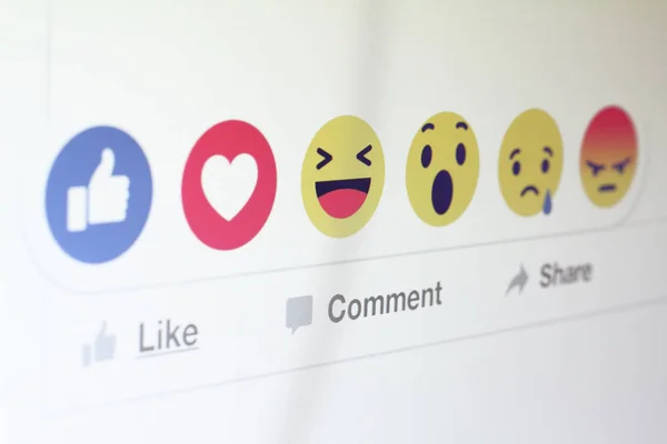 Facebook lança cinco novos botões de reações — Fotografia de Stock