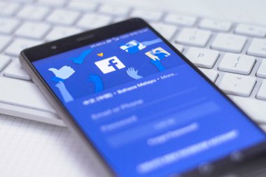 Facebook mobil uygulama