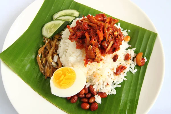 Tradycyjny Malezja kokosowy ryż nasi lemak — Zdjęcie stockowe