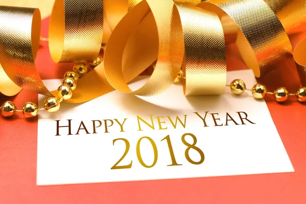 Feliz año nuevo 2018 con la decoración de oro . — Foto de Stock