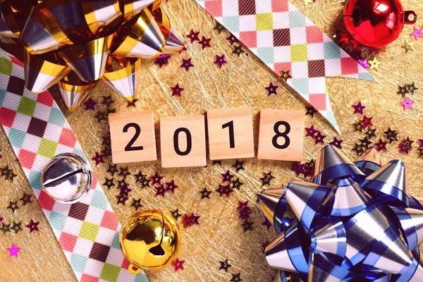 Nový rok 2018 dřevěných kostek. — Stock fotografie