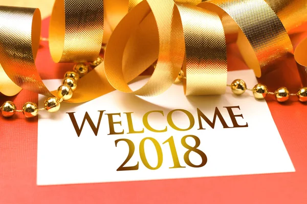 Hoşgeldiniz 2018 altın süslemeli. 
