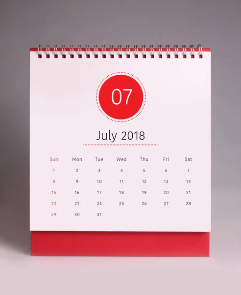 Biurko proste kalendarz 2018 - lipiec — Zdjęcie stockowe