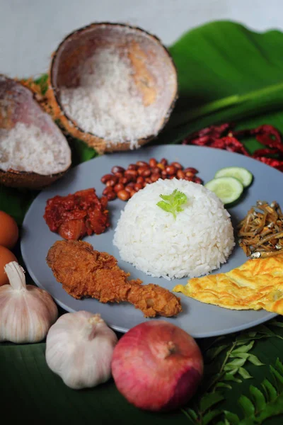 Asiático alimento nasi lemak — Fotografia de Stock