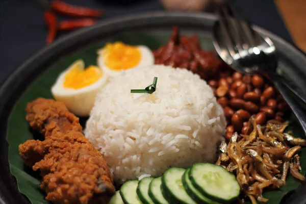 Asijská jídla Nasi Lemak — Stock fotografie