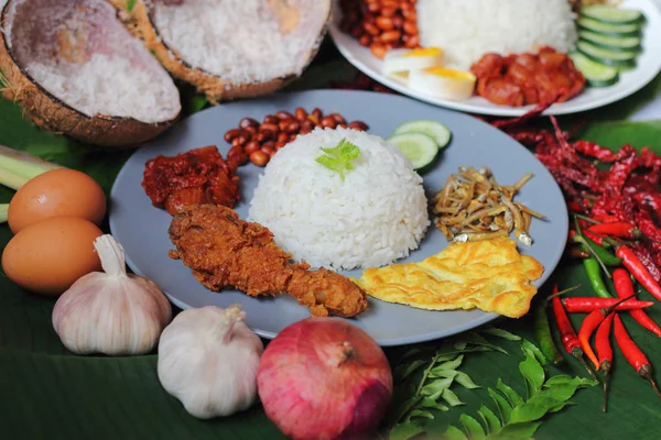 Asiático alimento nasi lemak — Fotografia de Stock