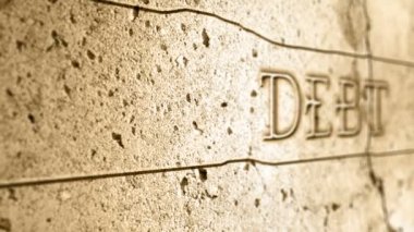 Duvarda Mısır alfabesiyle birlikte kelime bunalımı