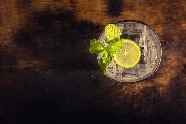 Mojito-Drink erfrischen — Stockfoto