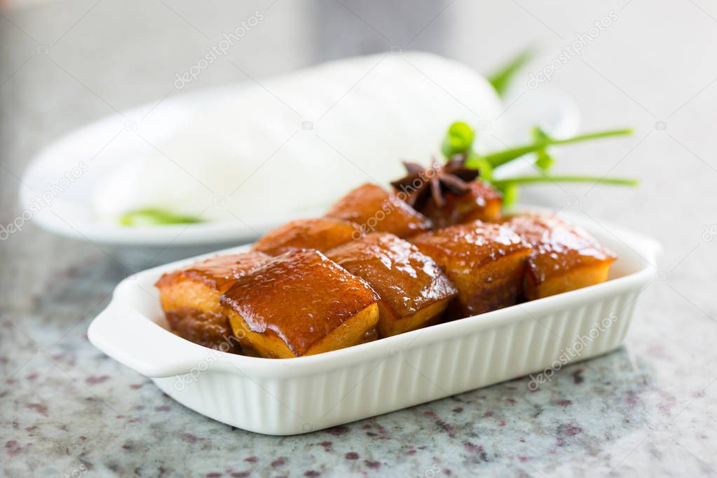 Pork belly with brown sauce