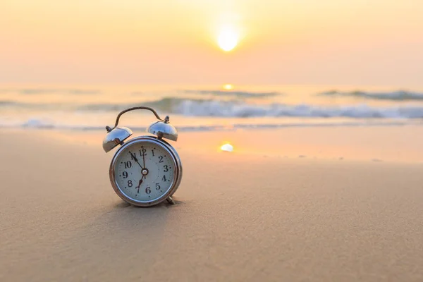 Concept alarm clock — Stock Photo, Image