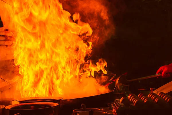 Fogo cozimento queimadura dura — Fotografia de Stock