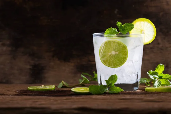 Mojito-Cocktail-Drink — Stockfoto