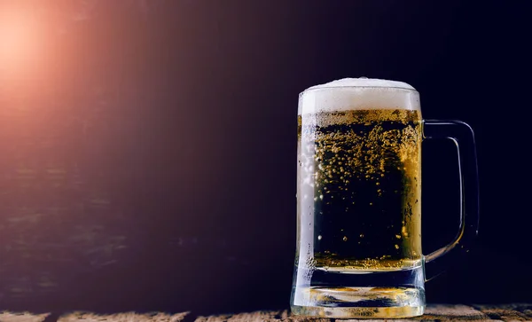 Kall öl dryck — Stockfoto