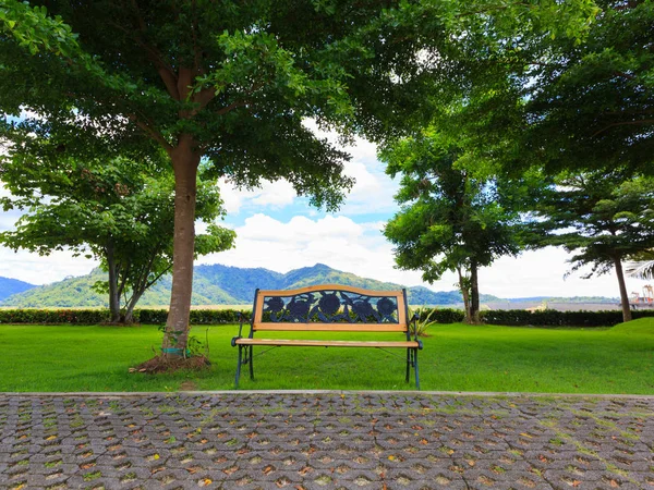 Stuhl Park Entspannung Ruhe — Stockfoto