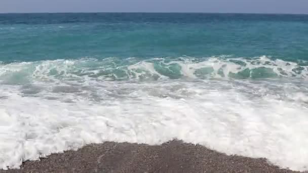 Zee Golven in Antalya Beach, Middellandse Zee — Stockvideo