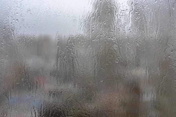 Des Gouttes Eau Sur Une Vitre Fenêtre Contre Paysage Urbain — Photo