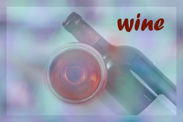 Wine 这个词来表示瓶子和红酒的糊状图 — 图库照片