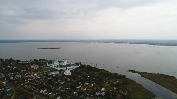 Vista Aérea Mosteiro Spaso Yakovlevsky Rostov Com Vista Para Lago — Fotografia de Stock