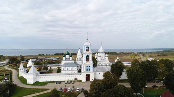 Pereslavl-Zalessky'deki Nikitsky Manastırı'nın havadan görünümü, Yaroslavl oblastı, Rusya