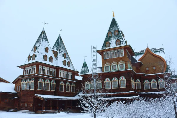 Palácio Czar Alexei Mikhailovich Propriedade Kolomenskoye Depois Uma Queda Neve — Fotografia de Stock