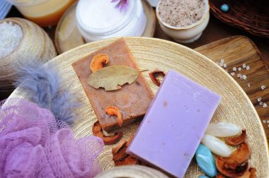Meyve ve lavanta esnaf el yapımı Sabun, doğal kozmetik kavramı
