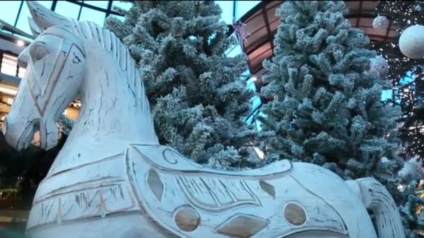 Neues Jahr 2020 Neues Jahr Heller Hintergrund Neujahrsstimmung Weihnachtsbaum Weihnachtsbaumspielzeug — Stockvideo