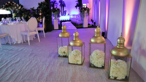 Bruiloft Decoratie Bruiloftsfeest Bankettafel Ontworpen Art Nouveaustijl Voor Een Bruiloft — Stockfoto