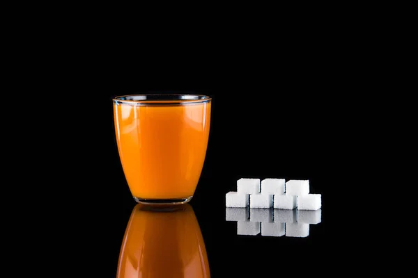 Orange, carrot juice. Comparison of sugar content — Stock Photo, Image