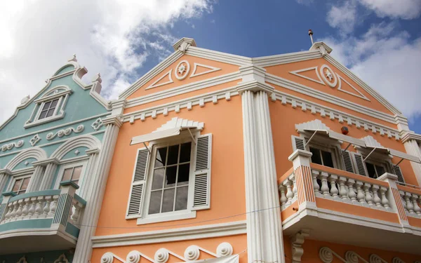 Typical Yellow Green White Pastel Painted Architechture Aruba Curacao Bonaire — Φωτογραφία Αρχείου