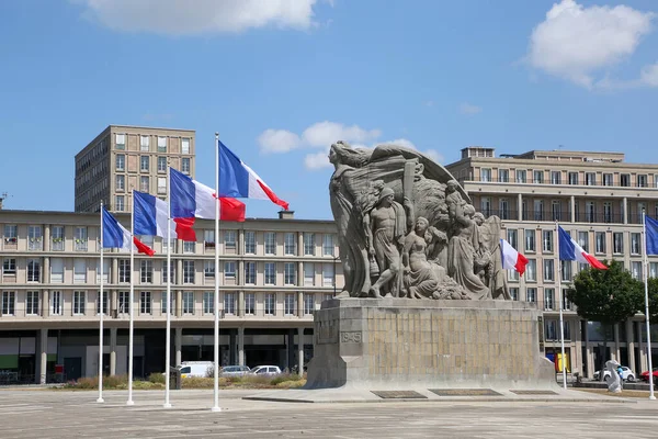 Monuments Aux Morts Ist Ein Denkmal Ehren Aller Zivilisten Die — Stockfoto