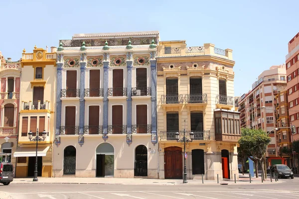 Gruppe Farbenfroher Historischer Modernistischer Gebäude Stadt Castellon Plana Valencia Spanien Stockbild