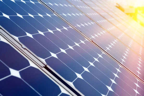Yeni enerji güneş panelleri — Stok fotoğraf