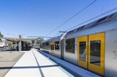 Sydney metro istasyonu, tren. 