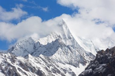 Çin Tibet kar dağ tepe