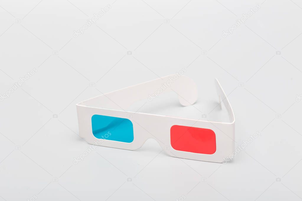 Stereo glasses, close up