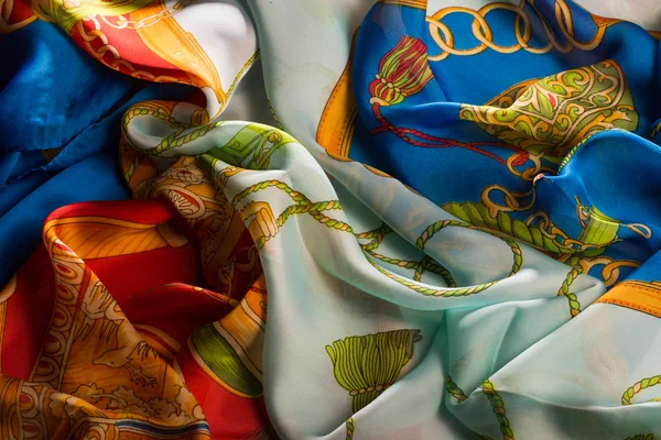 Китайский шелковый шарф — стоковое фото