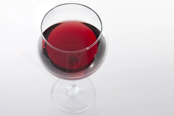 Glass of red wine with shadow.Top view — Stock Photo, Image