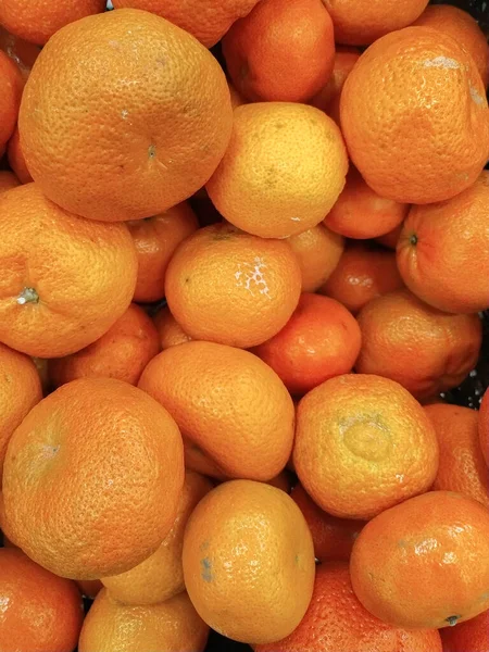 Piyasada Taze Mandalina Portakalları Yakın Plan — Stok fotoğraf