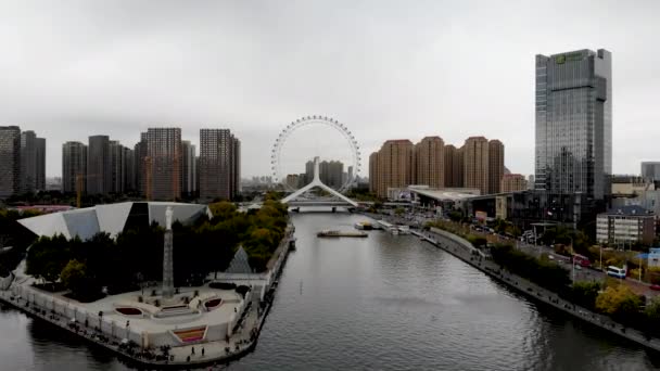 Luftaufnahme der Stadtlandschaft von Tianjin Riesenrad — Stockvideo