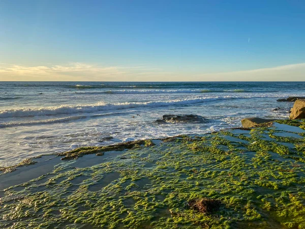 La Jolla partok és strand naplemente előtt szürkület La Jolla San Diego — Stock Fotó