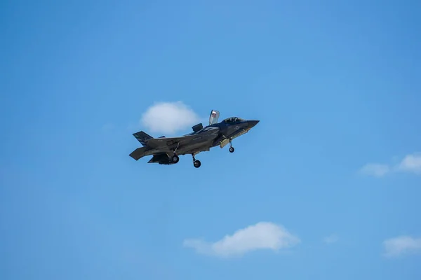 U.S. Navys Flight training in the air of San Diego — Stock Photo, Image