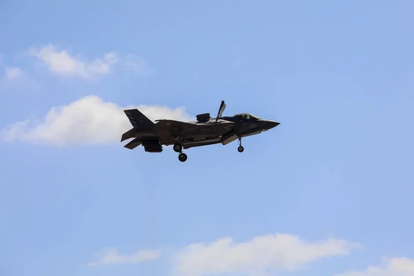 U.S. Navys Flight training in the air of San Diego — Stock Photo, Image