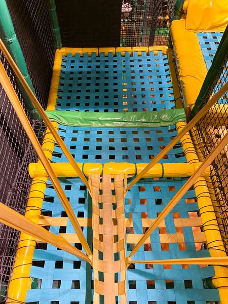Moderne Indoor-Kinderspielplätze. — Stockfoto