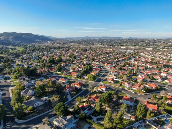 Vista aérea da casa de subdivisão residencial cidade em Temecula — Fotografia de Stock