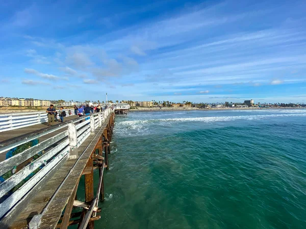 Pacific beach shoreline seen from the pier, California — Stock Photo, Image