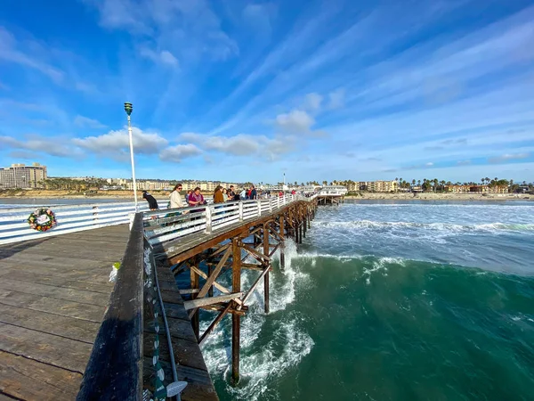 Pacific beach shoreline seen from the pier, California — Stock Photo, Image